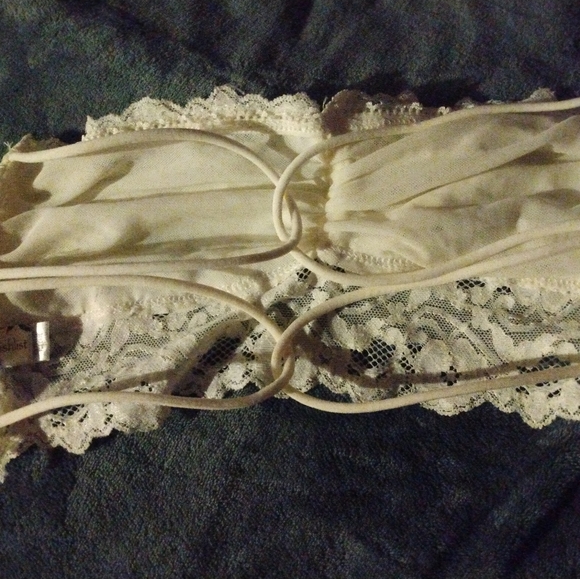 Bra - Picture 2 of 3